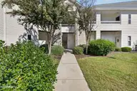 3907 Botsford Court Unit 204, Wilmington, NC 28412 — 2-bedroom waterfront condo in Rivers Edge, Wilmington, NC, photo 5 of 37: 3907BotsfordCourtUnit204-5