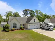 116 Bur Oaks Boulevard, Newport, NC 28570 — 3-bedroom home in Bur Oaks, Newport, NC, photo 3 of 49: 3-web-or-mls-116 Bur Oaks Blvd 003
