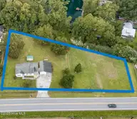 5149 Nc-101, Newport, NC 28570 — 3-bedroom home, Newport, NC, photo 3 of 41: Approx lot lines