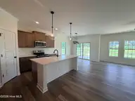 21 Yardley Drive, Smithfield, NC 27577 — 3-bedroom home in Lucas Park, Smithfield, NC, photo 3 of 17
