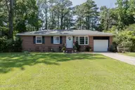 35 Victoria Road, Jacksonville, NC 28546 — 3-bedroom home in Montclair, Jacksonville, NC, photo 1 of 28