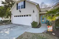 400 Azalea Drive, Hampstead, NC 28443 — 3-bedroom home in Forest At Belvedere, Hampstead, NC, photo 2 of 36: 400AzaleaDrive-6