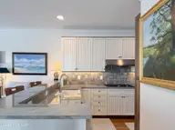 112 Green Turtle Lane, Carolina Beach, NC 28428 — 3-bedroom waterfront townhome in Harbour Point, Carolina Beach, NC, photo 22 of 80