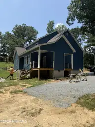 160 Helms Dogwood Road, Benson, NC 27504 — 3-bedroom home, Benson, NC, photo 2 of 11