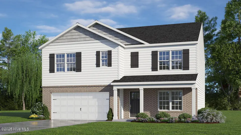 1021 Minnette Circle, New Bern, NC 28562 — 5-bedroom home in West New Bern, New Bern, NC, photo 1 of 36: Hayden F-7a_DRHE