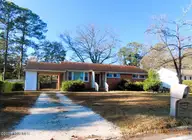 105 Sumpter Drive, Goldsboro, NC 27534 — 3-bedroom home in Jefferson Park, Goldsboro, NC, photo 3 of 23: IMG_3445_1459x1094
