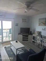 2224 New River Inlet Road Unit 335, North Topsail Beach, NC 28460 — 1-bedroom waterfront condo in Topsail Reef, North Topsail Beach, NC, photo 6 of 28