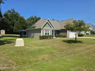 106 Chimney Landing Drive, Rocky Point, NC 28457 — 4-bedroom home in Brick Chimney Landing, Rocky Point, NC, photo 9 of 46