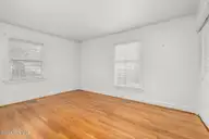 1707 Roxbury Drive N, Wilson, NC 27893 — 4-bedroom home in Brentwood Forest, Wilson, NC, photo 23 of 35: 026-1707RoxburyDriveNorth-Wilson-NC-2789