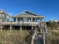 801 Ocean Drive, Emerald Isle, NC 28594 — 4-bedroom waterfront home, Emerald Isle, NC, photo 3 of 32: 3 801 Ocean Drive