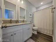 127 S Boca Bay Lane A, Surf City, NC 28445 — 4-bedroom waterfront townhome in Boca Bay, Surf City, NC, photo 16 of 64: 127-A Boca Bay Ln - Int Ext-39