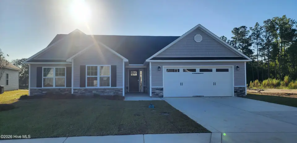 1005 Croaker Court, New Bern, NC 28562 — 3-bedroom home in Bluewater Rise, New Bern, NC, photo 1 of 10