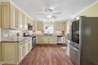 706 E Country Club Drive, Tarboro, NC 27886 — 3-bedroom home, Tarboro, NC, photo 7 of 35: Kitchen