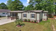908 Palmer Drive, Calabash, NC 28467 — 3-bedroom manufactured home in Village At Calabash, Calabash, NC, photo 3 of 45