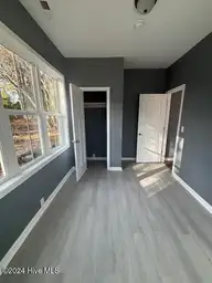 201 W Highland Avenue, Kinston, NC 28501 — 3-bedroom home, Kinston, NC, photo 15 of 27: IMG_2004