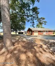 5452 Brothers Road, La Grange, NC 28551 — 3-bedroom home, La Grange, NC, photo 3 of 7: IMG_5396 (1)