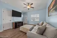 42 Catalina Circle, Swansboro, NC 28584 — 2-bedroom townhome in Hammocks Port Swansboro, Swansboro, NC, photo 6 of 30: 20-web-or-mls-IMG_8765