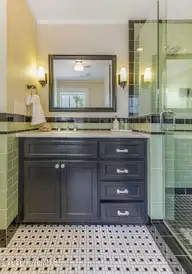 260 S Ashe Street, Southern Pines, NC 28387 — 4-bedroom home in Downtown, Southern Pines, NC, photo 23 of 43: Upstairs Bathroom