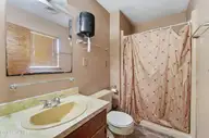 304 Branchwood Court, Jacksonville, NC 28546 — 3-bedroom home in Branchwood, Jacksonville, NC, photo 16 of 44: DSC03006