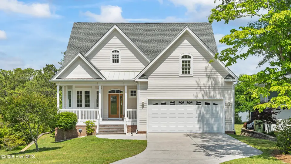 1037 Meridian Drive, Sneads Ferry, NC 28460 — 3-bedroom waterfront home in Escoba Bay, Sneads Ferry, NC, photo 1 of 80