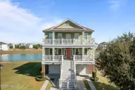 309 Kensington Place 195, Newport, NC 28570 — 4-bedroom waterfront home in Cannonsgate, Newport, NC, photo 9 of 66: 1-web-or-mls-DJI_0242