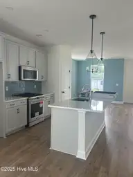 5321 Moonshell Loop, Wilmington, NC 28412 — 3-bedroom home in Riverlights, Wilmington, NC, photo 2 of 4: 5321 Moonshell Loop