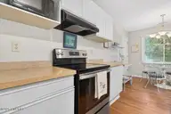 804 Colony Place 4e, Sunset Beach, NC 28468 — 2-bedroom condo in Colony I, Sunset Beach, NC, photo 11 of 47: 15-kahunaphoto