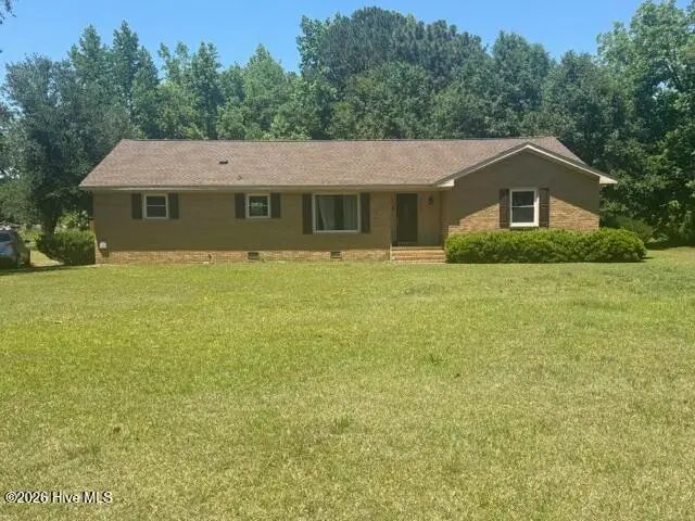 5172 Will Inman Road, Tabor City, NC 28463 — 3-bedroom home, Tabor City, NC, photo 1 of 36: IMG_4916