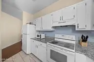 717 Bragg Drive Apt F, Wilmington, NC 28412 — 2-bedroom condo in Hampton Place, Wilmington, NC, photo 4 of 27: 8_kitchen