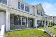 27 E Doris Avenue 107, Jacksonville, NC 28540 — 2-bedroom townhome in Doris Place, Jacksonville, NC, photo 3 of 42