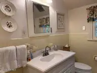 301 Southern Boulevard, Rocky Mount, NC 27804 — 4-bedroom home, Rocky Mount, NC, photo 16 of 35: IMG_9930