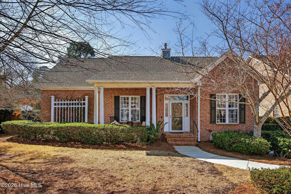 1604 Goose Landing Circle, Wilmington, NC 28403 — 4-bedroom home in Pointe Summerset, Wilmington, NC, photo 1 of 50: 1604GooseLandingCircle-2