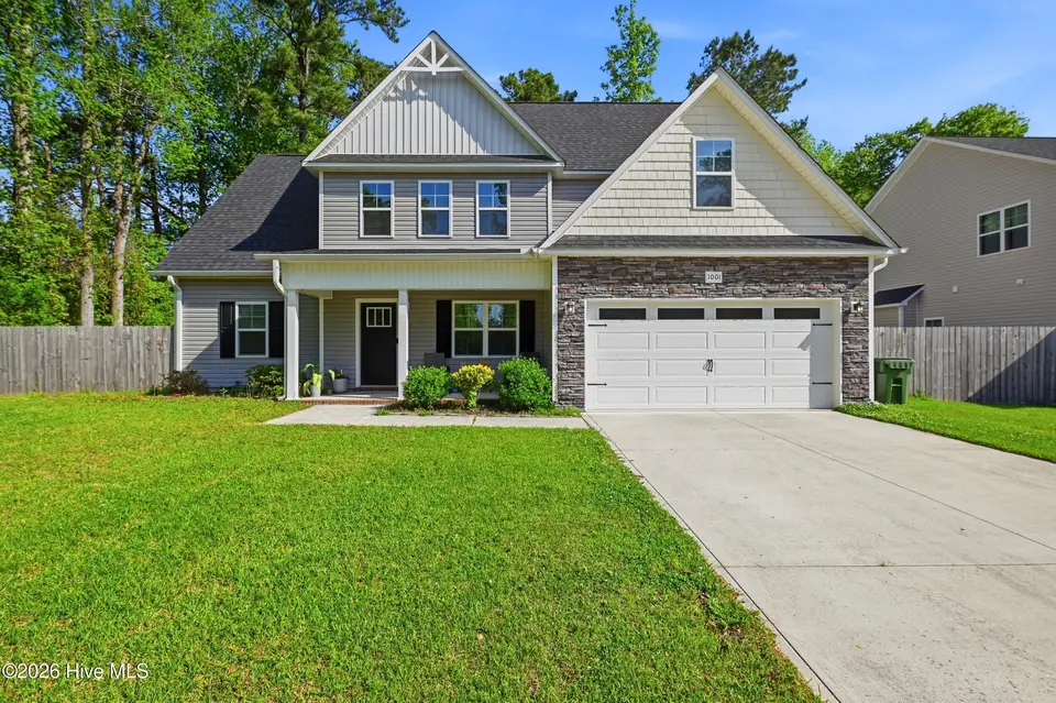 1001 Marston Drive, Jacksonville, NC 28540 — 3-bedroom home in Fieldstone At Haws Run, Jacksonville, NC, photo 1 of 49: 1_1001_marston_dr_001