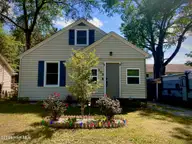 303 E 11th Street, Washington, NC 27889 — 3-bedroom home, Washington, NC, photo 1 of 74: Front of House
