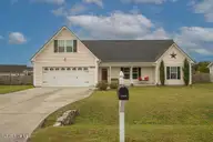155 Christy Drive, Beulaville, NC 28518 — 3-bedroom home in Simpsons Crossing, Beulaville, NC, photo 3 of 37: DSC_8571