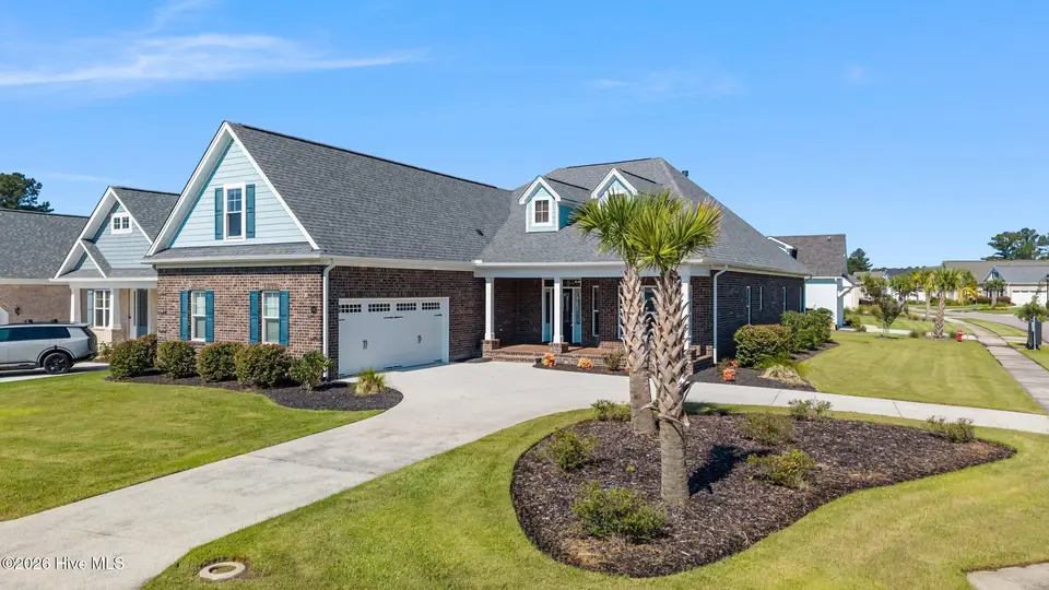 2552 E Timber Crest Drive NE, Leland, NC 28451 — 4-bedroom home in Compass Pointe, Leland, NC, photo 1 of 70