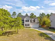 506 Oak Pond Point, Hubert, NC 28539 — 3-bedroom home in Hickory Bluffs, Hubert, NC, photo 2 of 54: 34-web-or-mls-506 Oak Pond Point 91