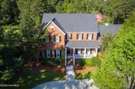 2417 Oakview Drive, New Bern, NC 28562 — 3-bedroom home in Oakview, New Bern, NC, photo 5 of 52: 20260608-Rock I (3760 of 1)