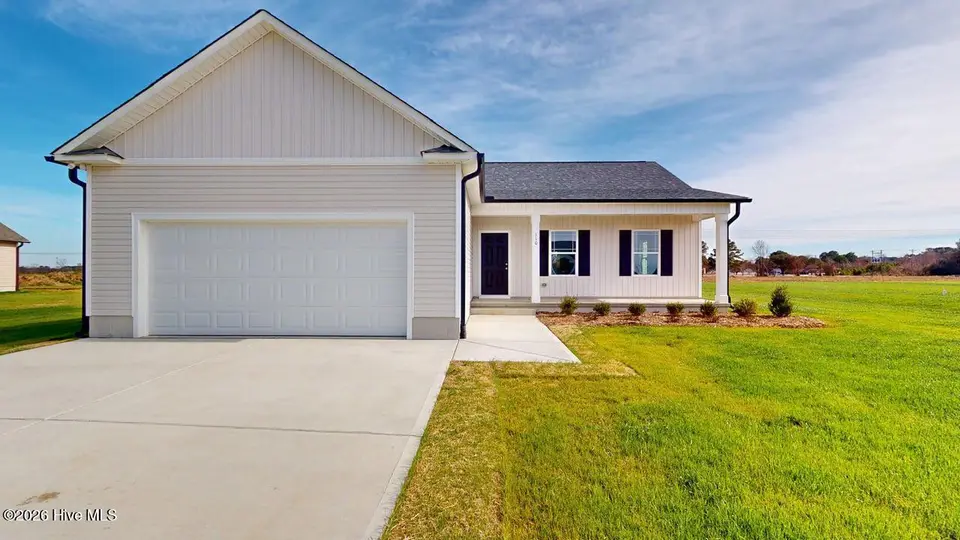 110 Kendall Farms Drive, Goldsboro, NC 27534 — 3-bedroom home in Kendall Farms, Goldsboro, NC, photo 1 of 24: Main