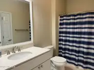 5069 Wyncie Wynd, Southport, NC 28461 — 2-bedroom condo in South Harbour Village, Southport, NC, photo 14 of 24: Guest bath