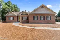 8 Hialeah Place, Pinehurst, NC 28374 — 3-bedroom home in Unit 8, Pinehurst, NC, photo 1 of 43