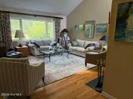 2830 Hydrangea Place, Wilmington, NC 28403 — 4-bedroom home in Oleander Extension, Wilmington, NC, photo 6 of 29: Living 1