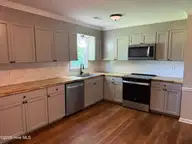 203 Poplar Road, Havelock, NC 28532 — 3-bedroom home in Woodhaven, Havelock, NC, photo 2 of 34: Kitchen