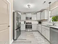819 Cooke Drive, Hubert, NC 28539 — 4-bedroom home in Peyton's Ridge, Hubert, NC, photo 15 of 53: 37-web-or-mls-819-Cooke-Dr.-60_edit