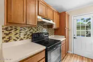 302 Cardinal Road, Jacksonville, NC 28546 — 3-bedroom home in Cardinal Village, Jacksonville, NC, photo 10 of 28