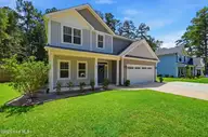 807 E Fremont Street, Burgaw, NC 28425 — 4-bedroom home, Burgaw, NC, photo 6 of 50