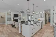 2737 Alvernia Drive, Castle Hayne, NC 28429 — 4-bedroom waterfront home in Sunset Reach, Castle Hayne, NC, photo 5 of 56: 34-web-or-mls-BTS03295