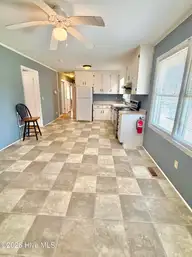 111 Ray Street, La Grange, NC 28551 — 3-bedroom home, La Grange, NC, photo 7 of 19: IMG_8289