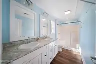 404 Jamaica Drive, Hampstead, NC 28443 — 3-bedroom waterfront home in Snug Harbor, Hampstead, NC, photo 5 of 26: 21-web-or-mls-GRAE_404 Jamaica Dr-21