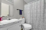 307 Buttonwood Court, Rocky Point, NC 28457 — 3-bedroom manufactured home in Creekwalk @ Bellhammon, Rocky Point, NC, photo 20 of 24